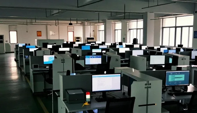 ERP系统在数据采集分析中的性能表现与适用场景